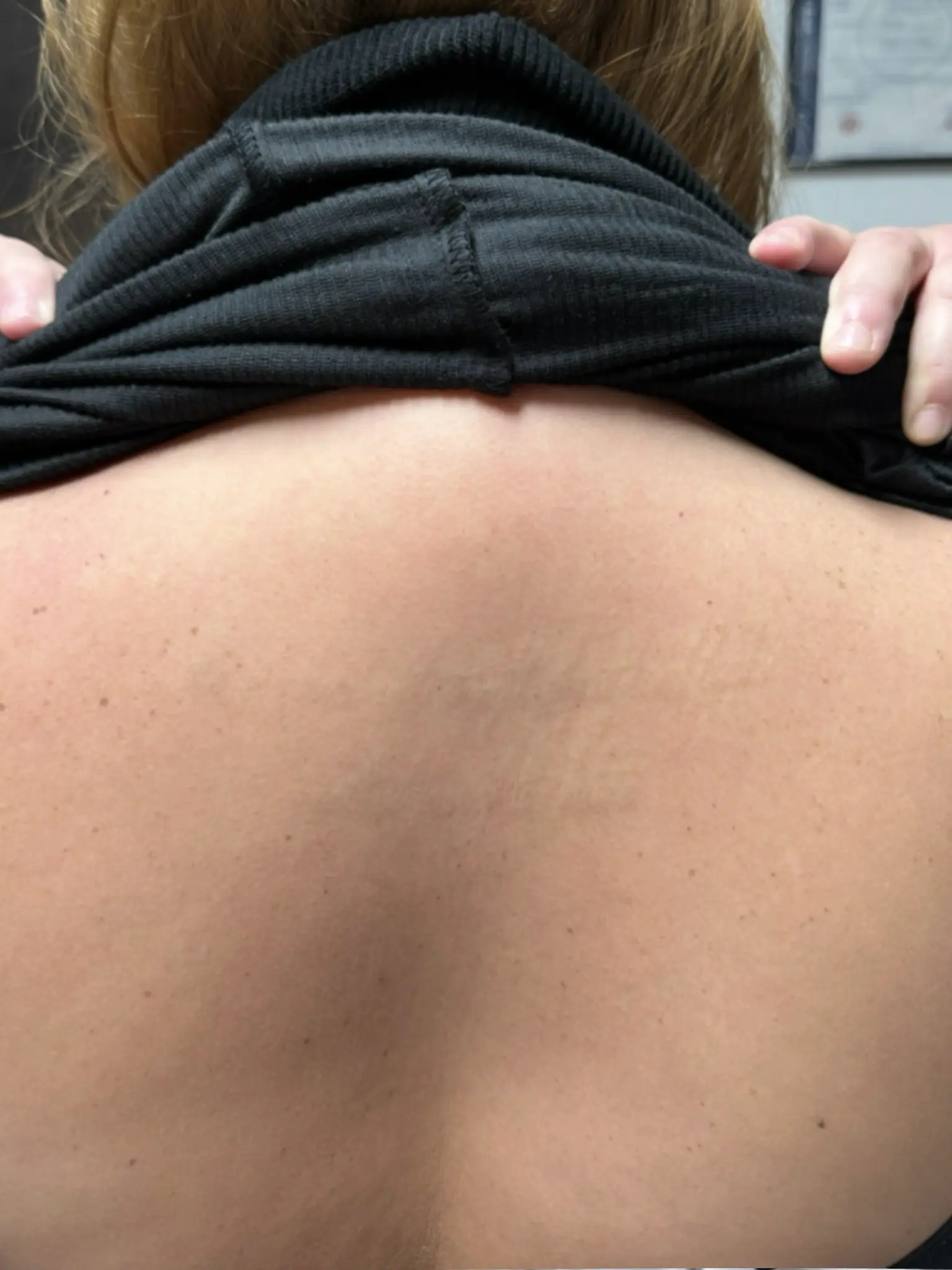 Après — Lettrage haut du dos — atténuation en cours